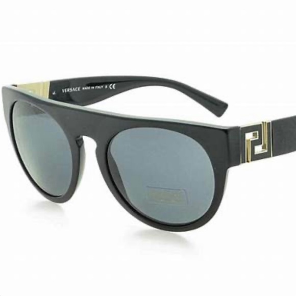 Authentic Versace Sunglasses 😎 - Picture 1 of 8